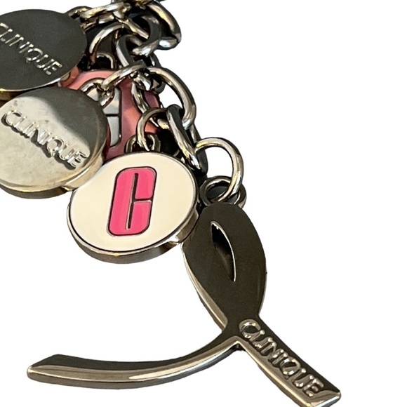 Clinique Breast Cancer Awareness Keychain - Picture 5 of 9